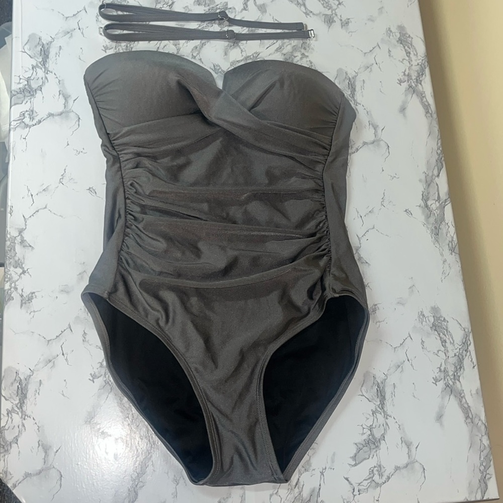 Calvin Klein Shirred Tummy Control Split Cup Bandeau One Piece size 10